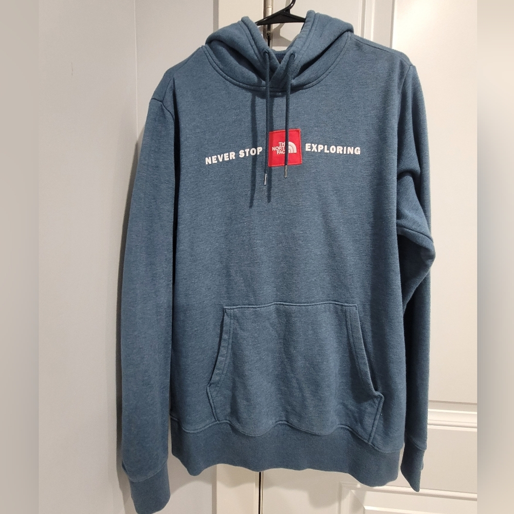 The North Face Hoodie Size L